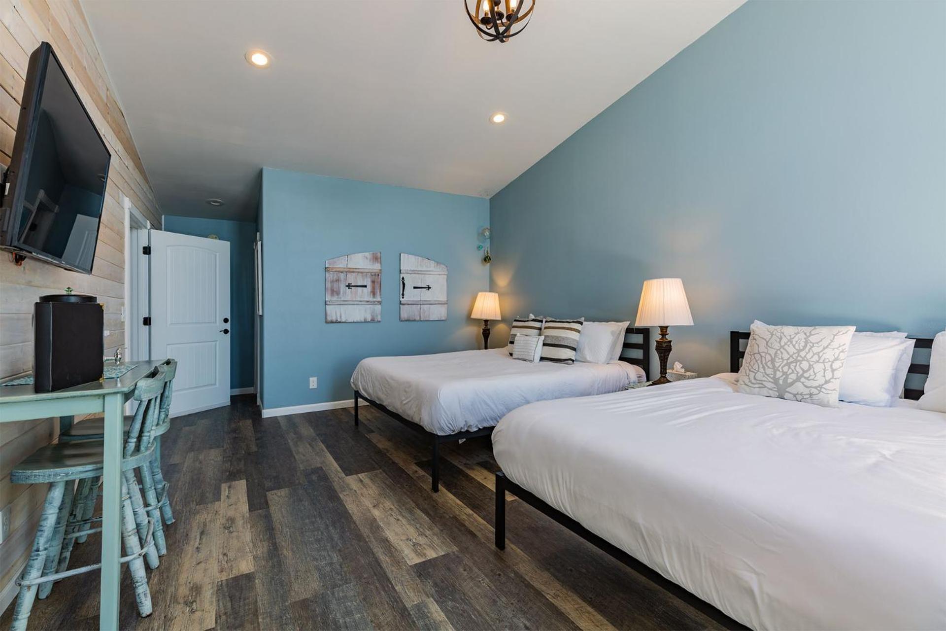 The Lighthouse Aparthotel Homer Room photo